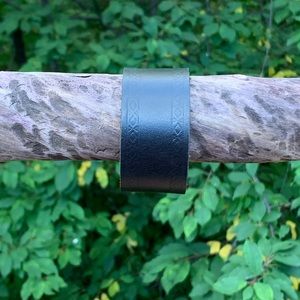 🍎BOGO🍎 Black leather cuff bracelet